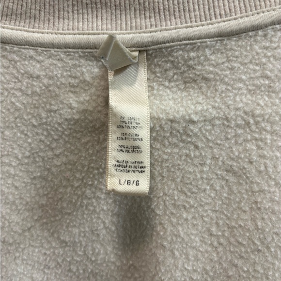 SKIMS Oatmeal Heather Sweatshirt - Picture 2 of 5